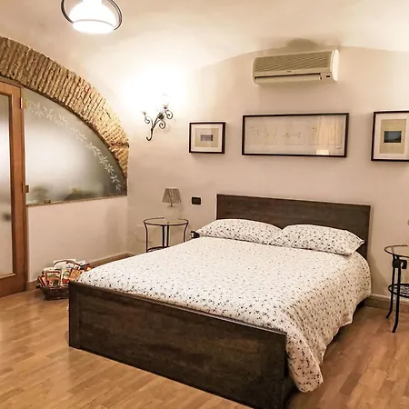 Apartament L' Arcata A Montesanto By Interhome Neapol
