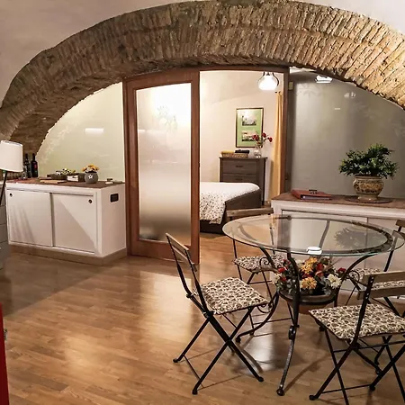 L' Arcata A Montesanto By Interhome
