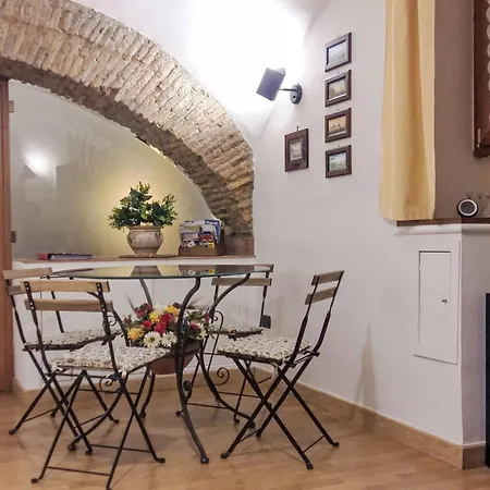 L' Arcata A Montesanto By Interhome